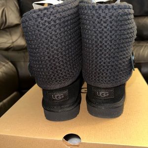 Black Sweater Bailey Button Uggs